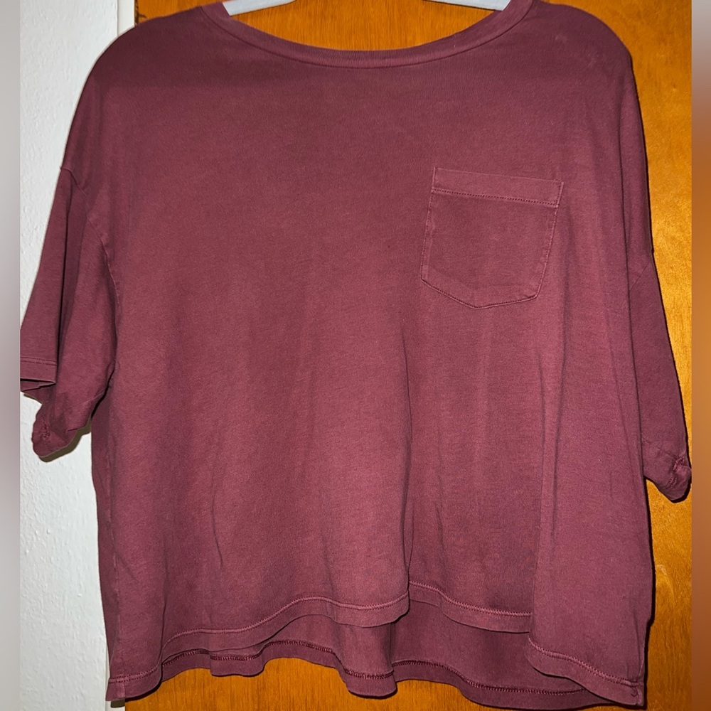 Size M American Eagle Top!